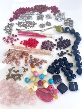 Gemstone, Crystal & Metal Bead Lot